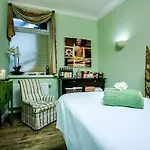 Hotel Neuwarft 3*