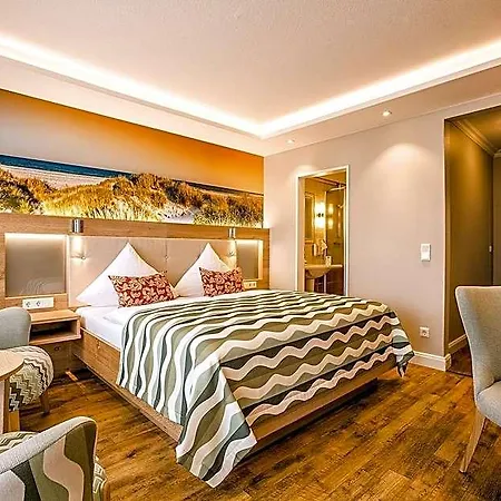 Neuwarft Hotel 3*