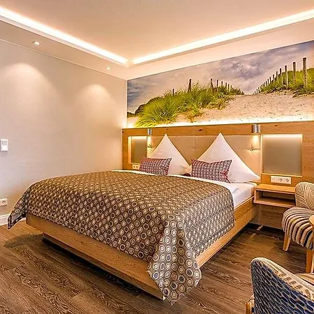 Neuwarft Otel